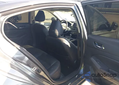 2021 Nissan Altima Sr Intelligent Awd z USA, uszkodzony, nr VIN 1N4BL4CW3MN420891